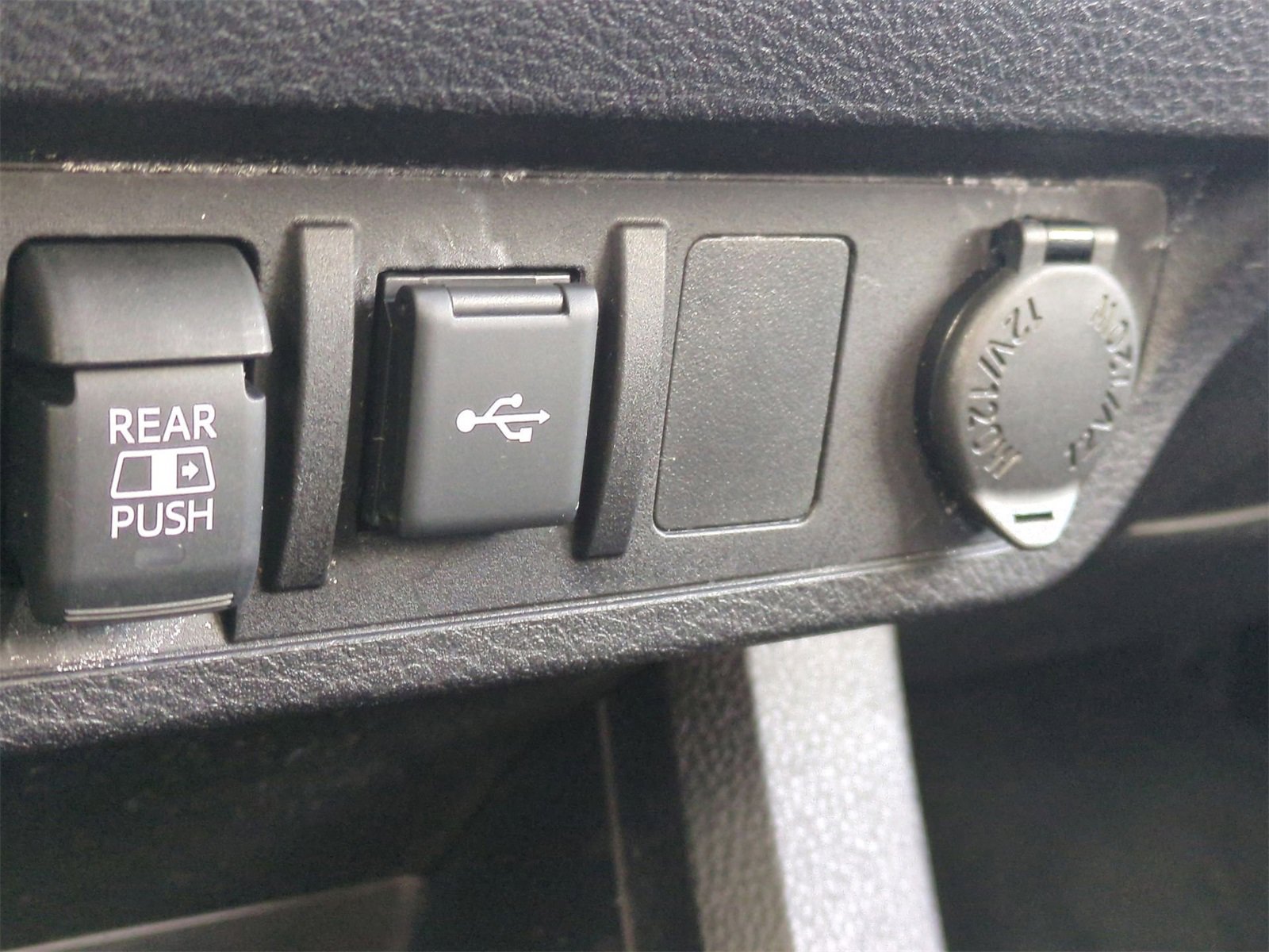 Thumbnail: 2023 Toyota Tacoma - 29