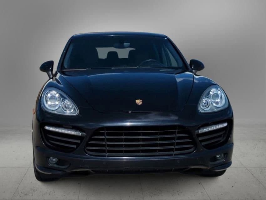 Thumbnail: 2014 Porsche Cayenne - 3
