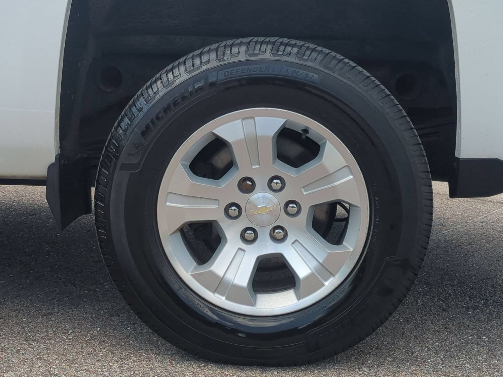 Thumbnail: 2014 Chevrolet Silverado 1500 - 14