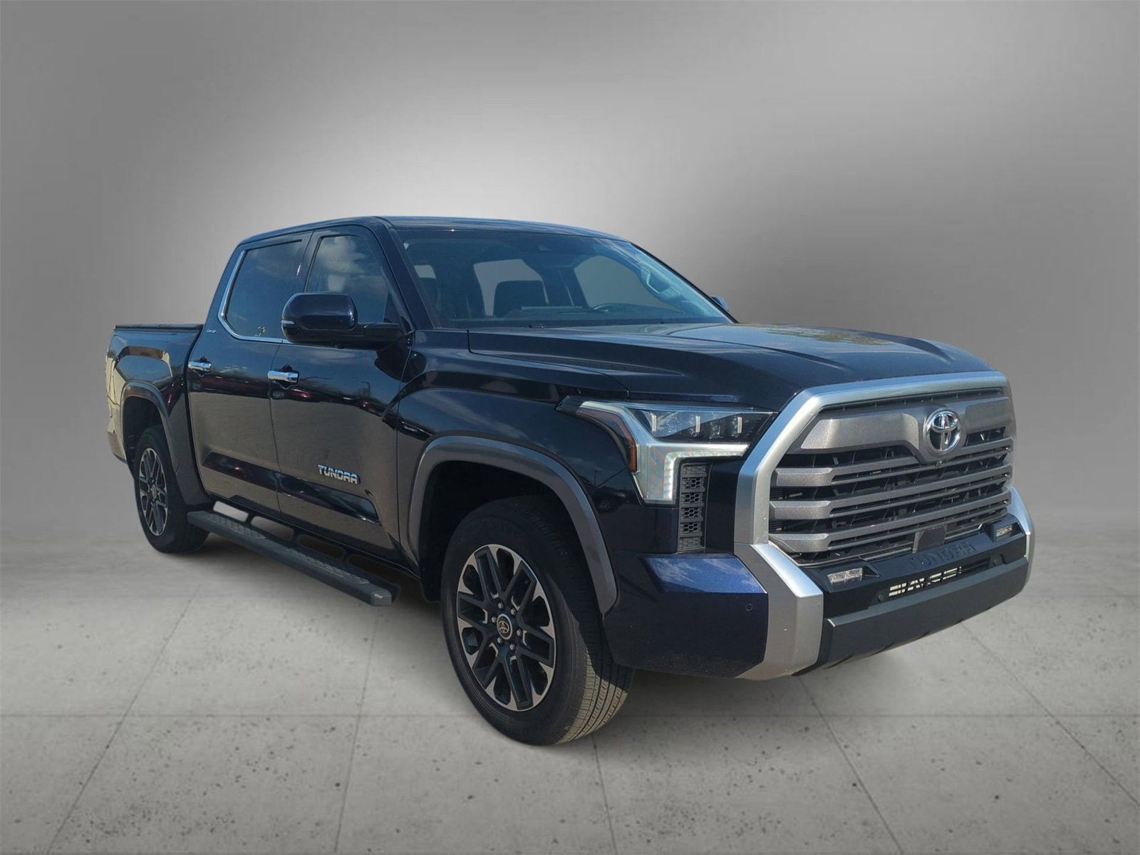 2024 Toyota Tundra Limited photo 2