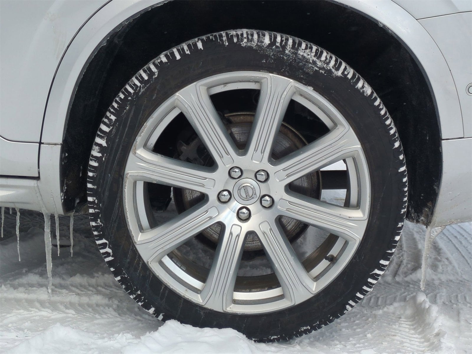 Thumbnail: 2016 Volvo XC90 - 14