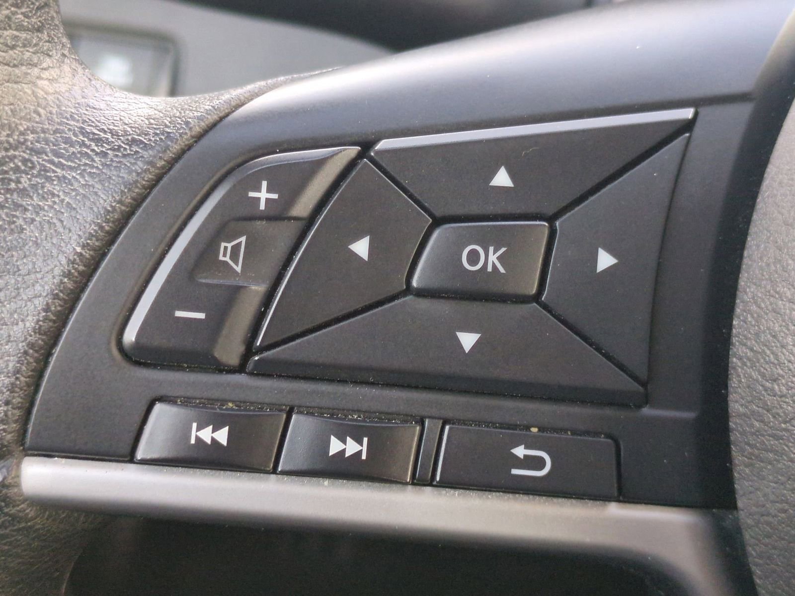 Thumbnail: 2024 Nissan Altima - 23