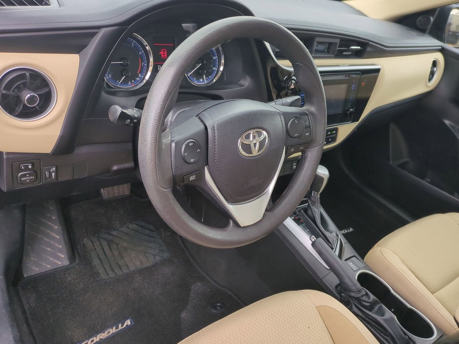 Thumbnail: 2019 Toyota Corolla - 10