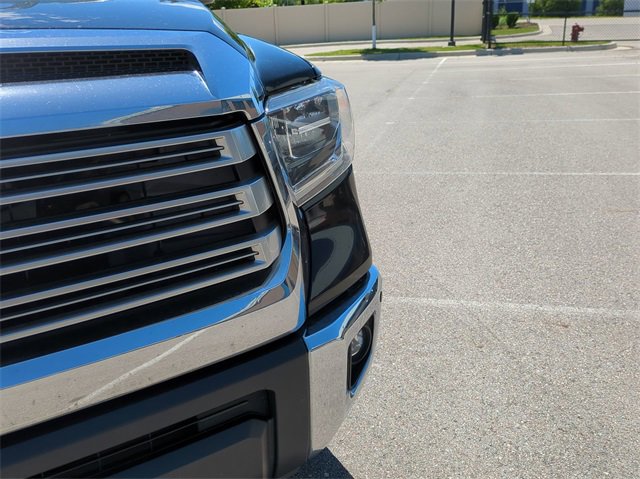Thumbnail: 2018 Toyota Tundra - 11