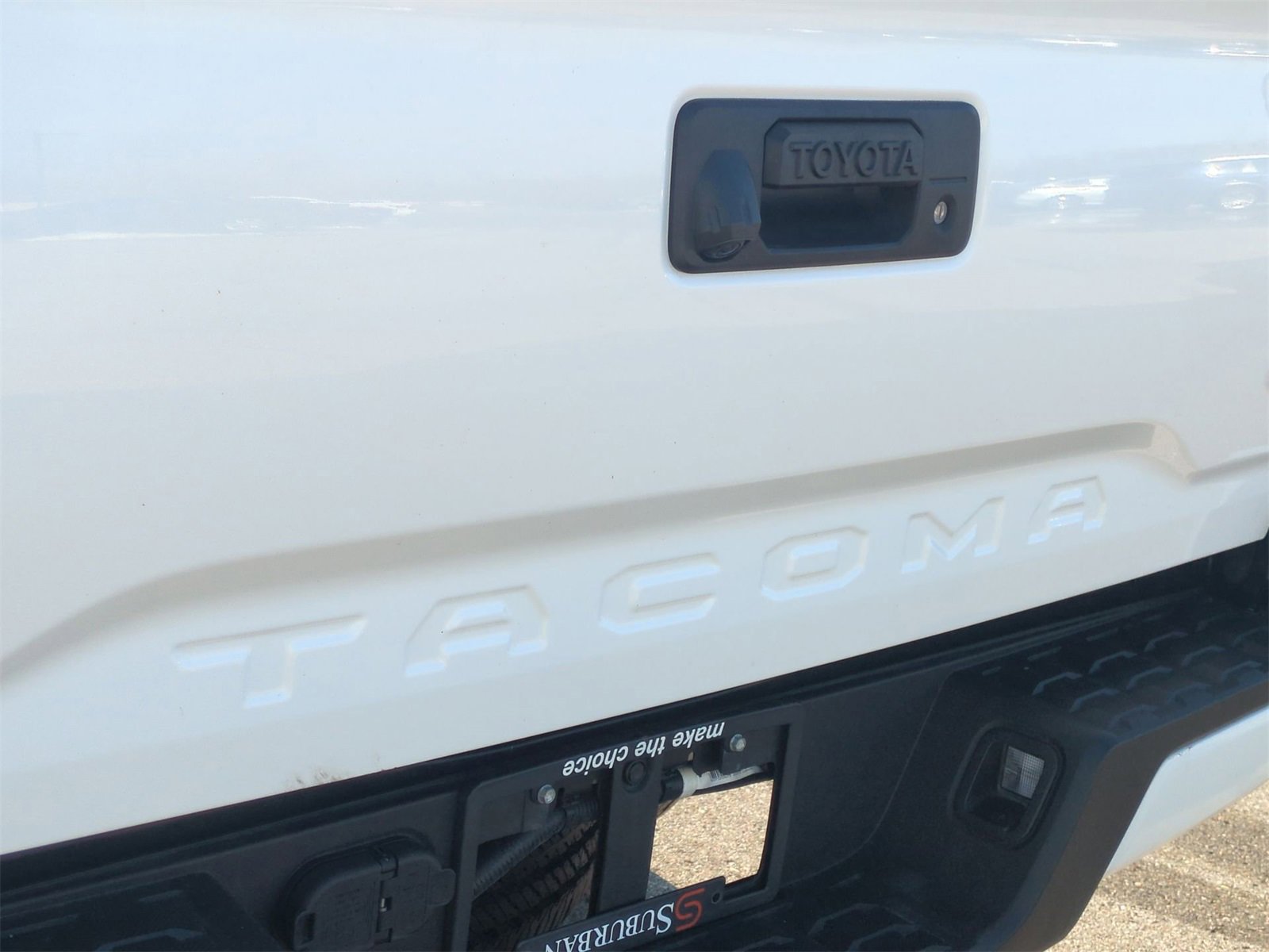 Thumbnail: 2023 Toyota Tacoma - 13