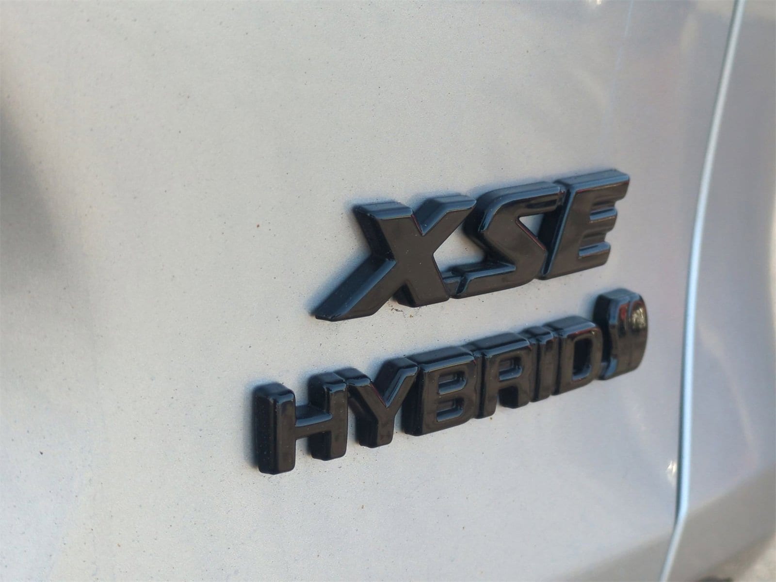 Thumbnail: 2022 Toyota RAV4 - 13