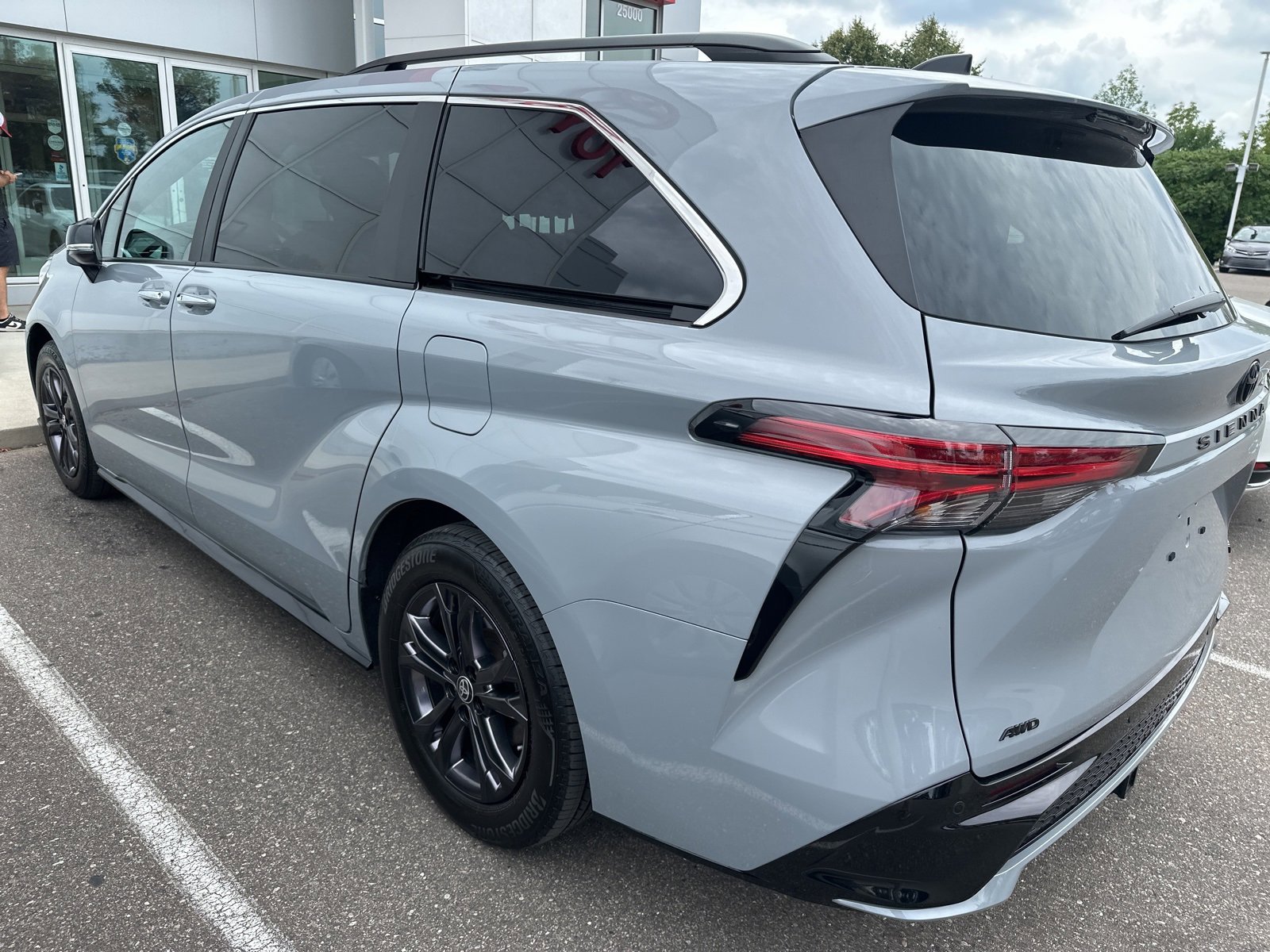 Thumbnail: 2024 Toyota Sienna - 5