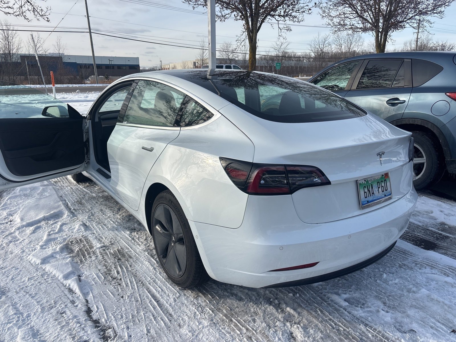 Thumbnail: 2019 Tesla Model 3 - 5