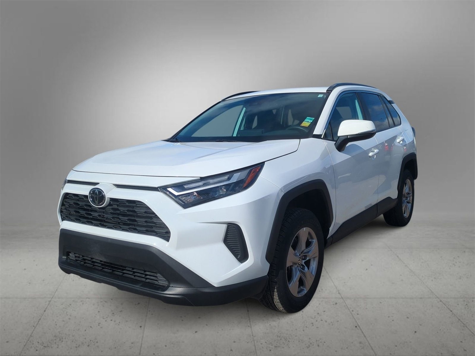 Thumbnail: 2023 Toyota RAV4 - 4