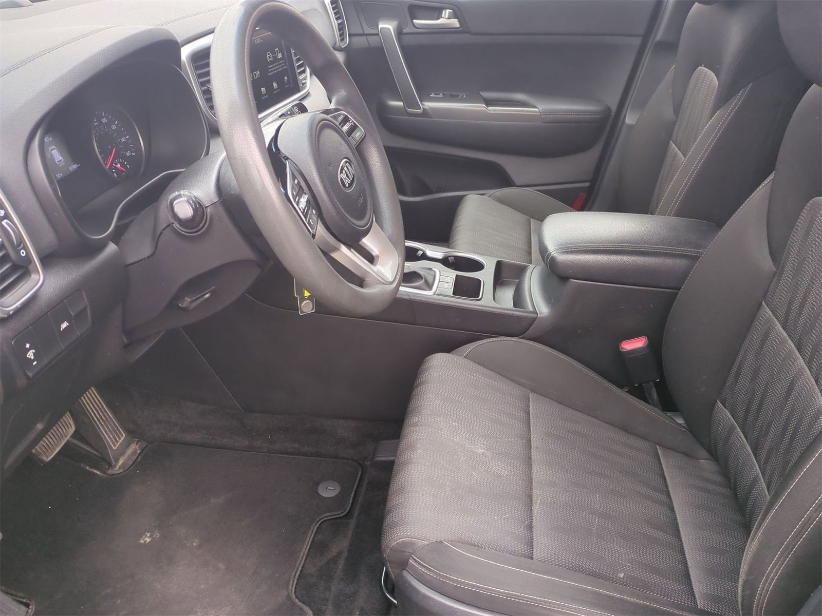 Thumbnail: 2021 Kia Sportage - 16