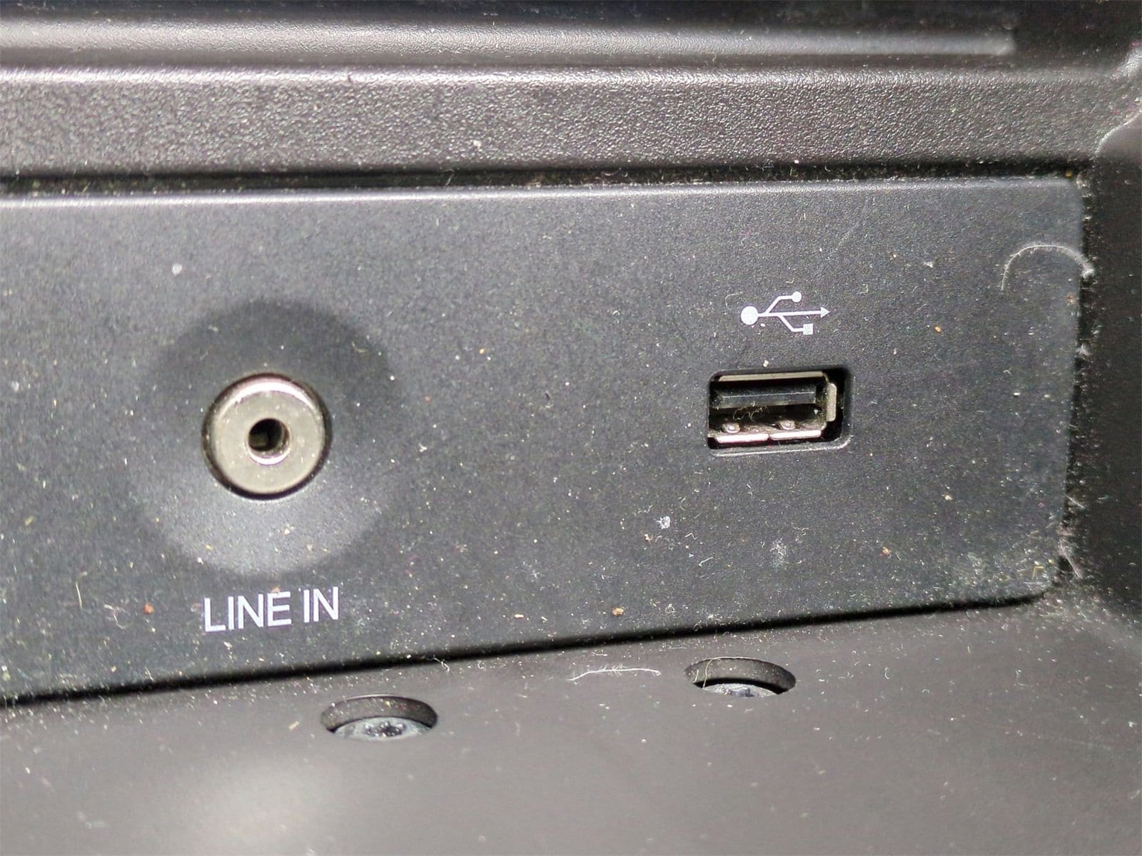 Thumbnail: 2013 Ford Focus - 28