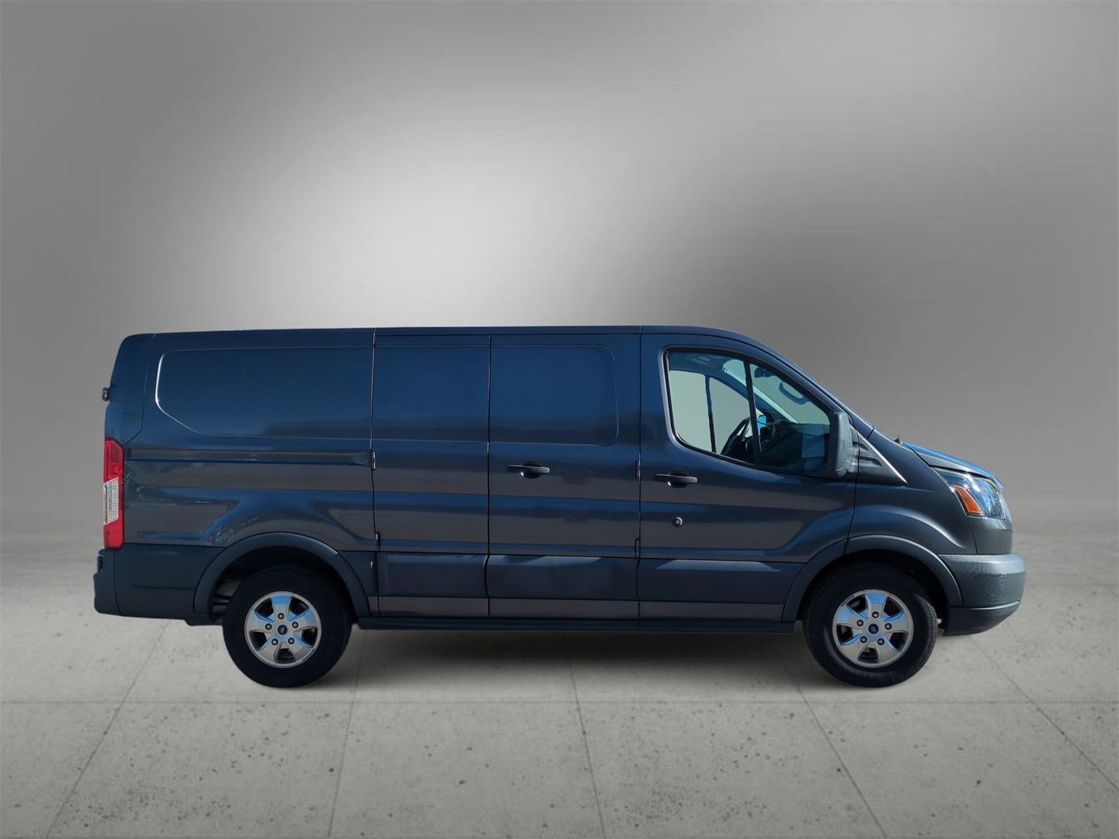Thumbnail: 2017 Ford Transit Series - 9