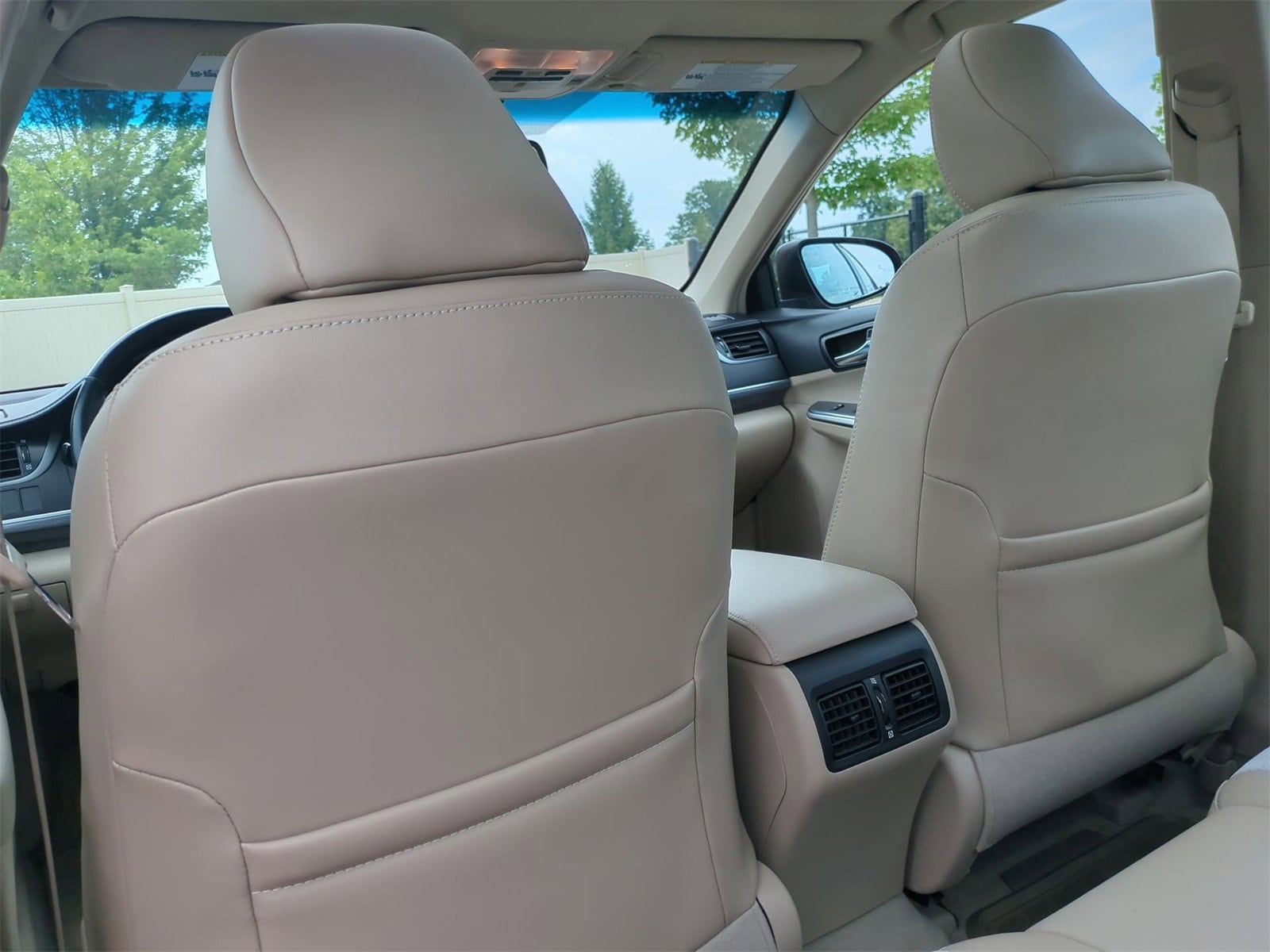 Thumbnail: 2014 Toyota Camry - 18