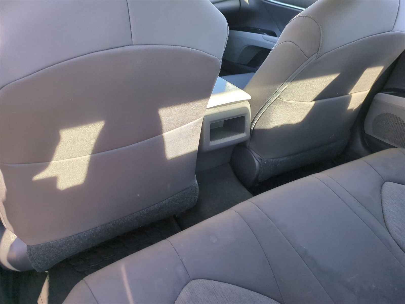 Thumbnail: 2019 Toyota Camry - 18