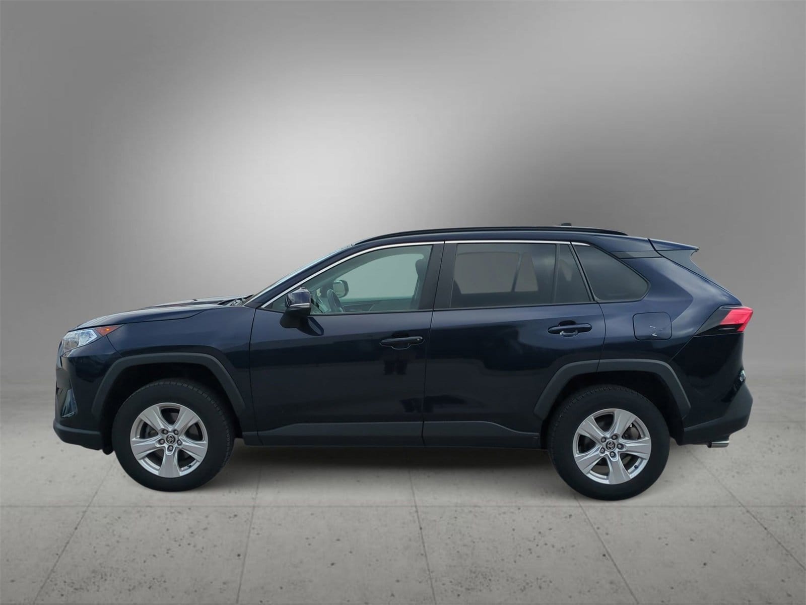 Thumbnail: 2021 Toyota RAV4 - 5