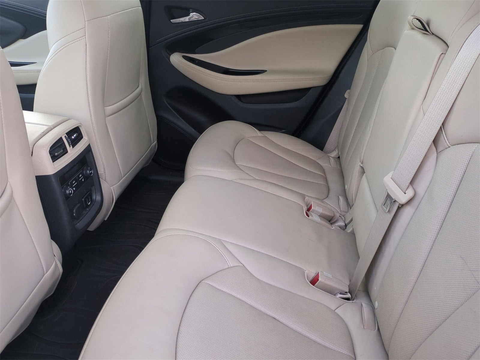 Thumbnail: 2017 Buick Envision - 20