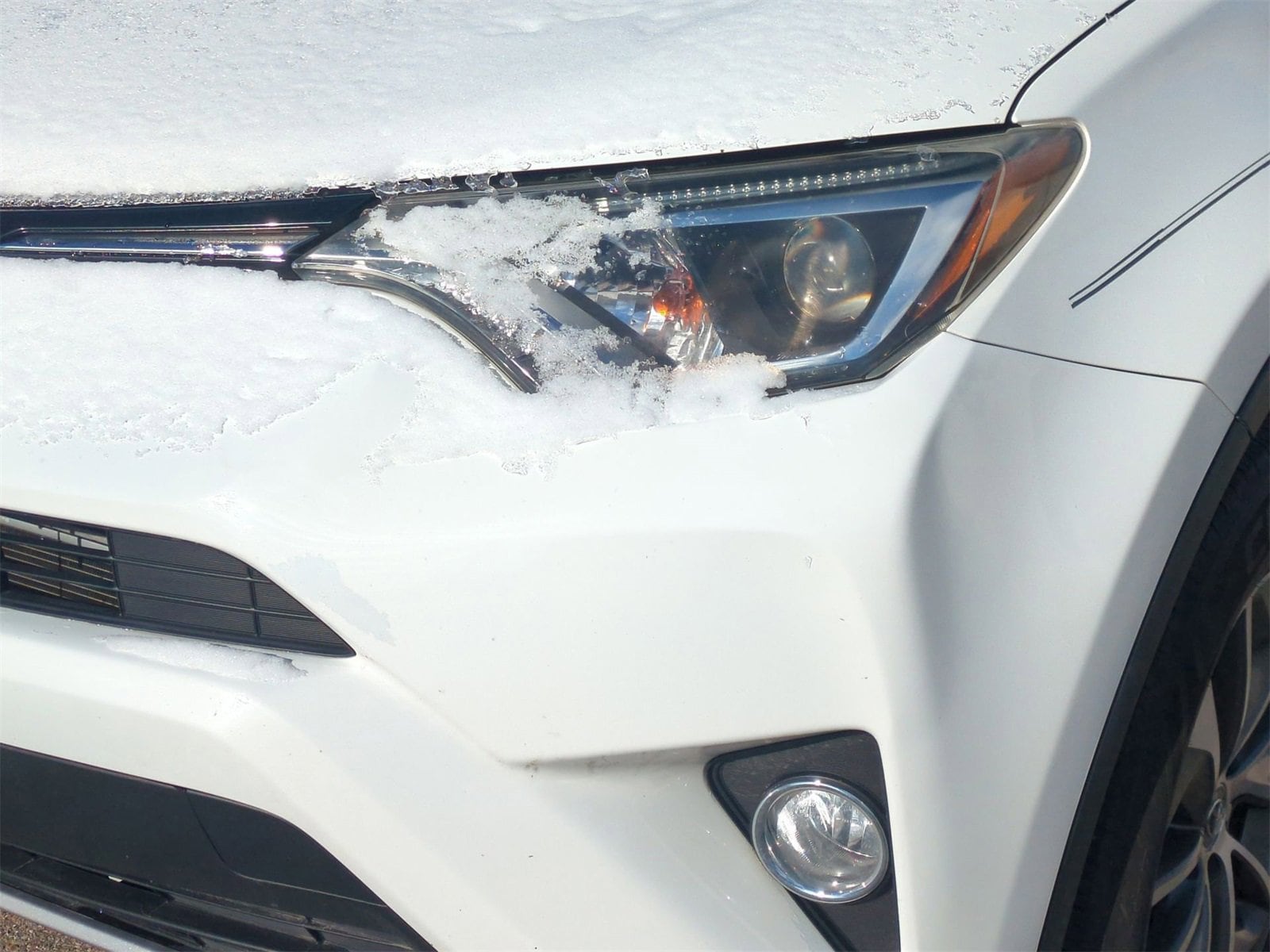 Thumbnail: 2018 Toyota RAV4 - 11