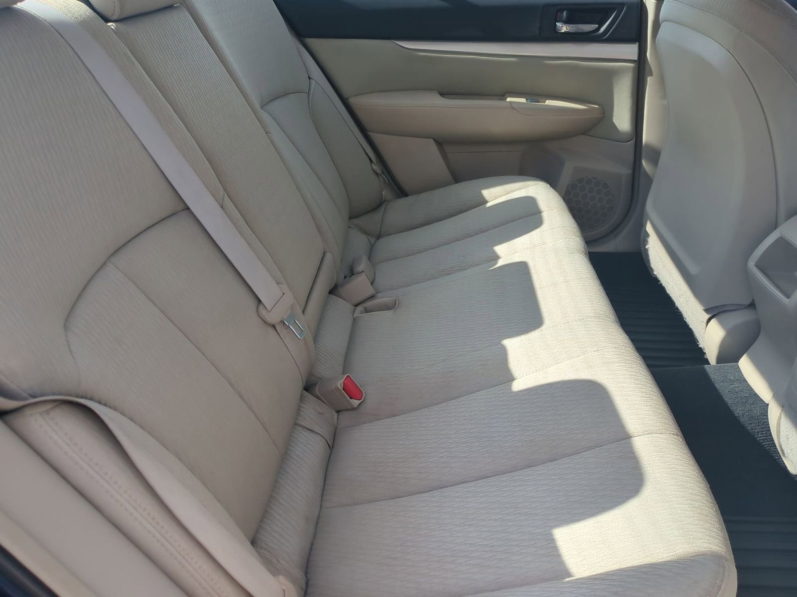 Thumbnail: 2011 Subaru Legacy - 20