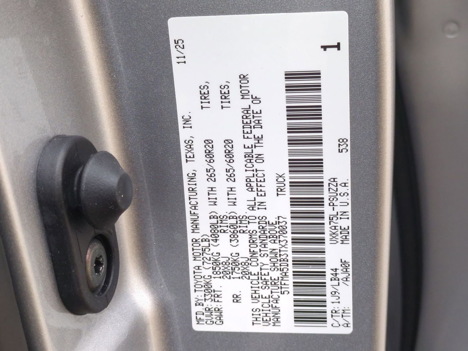 Thumbnail: 2026 Toyota Tundra - 38