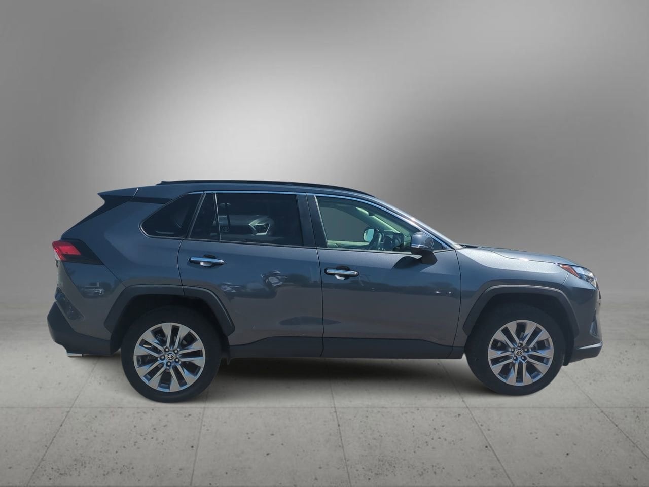 Thumbnail: 2023 Toyota RAV4 - 9