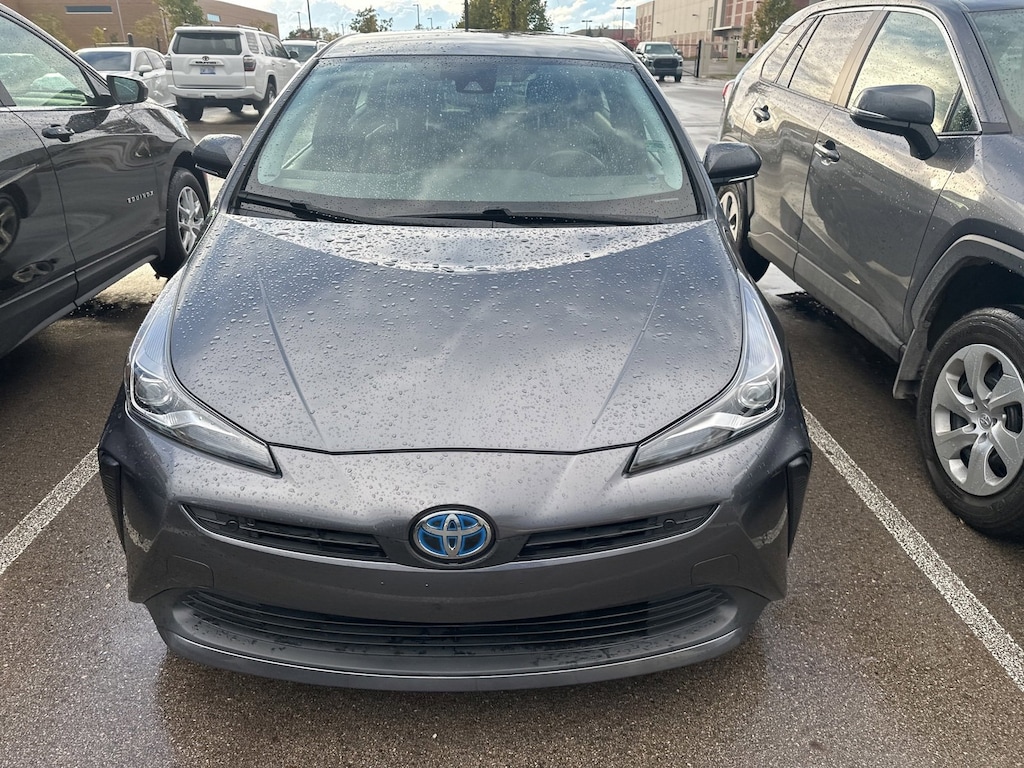 Certified 2019 Toyota Prius L Hatchback