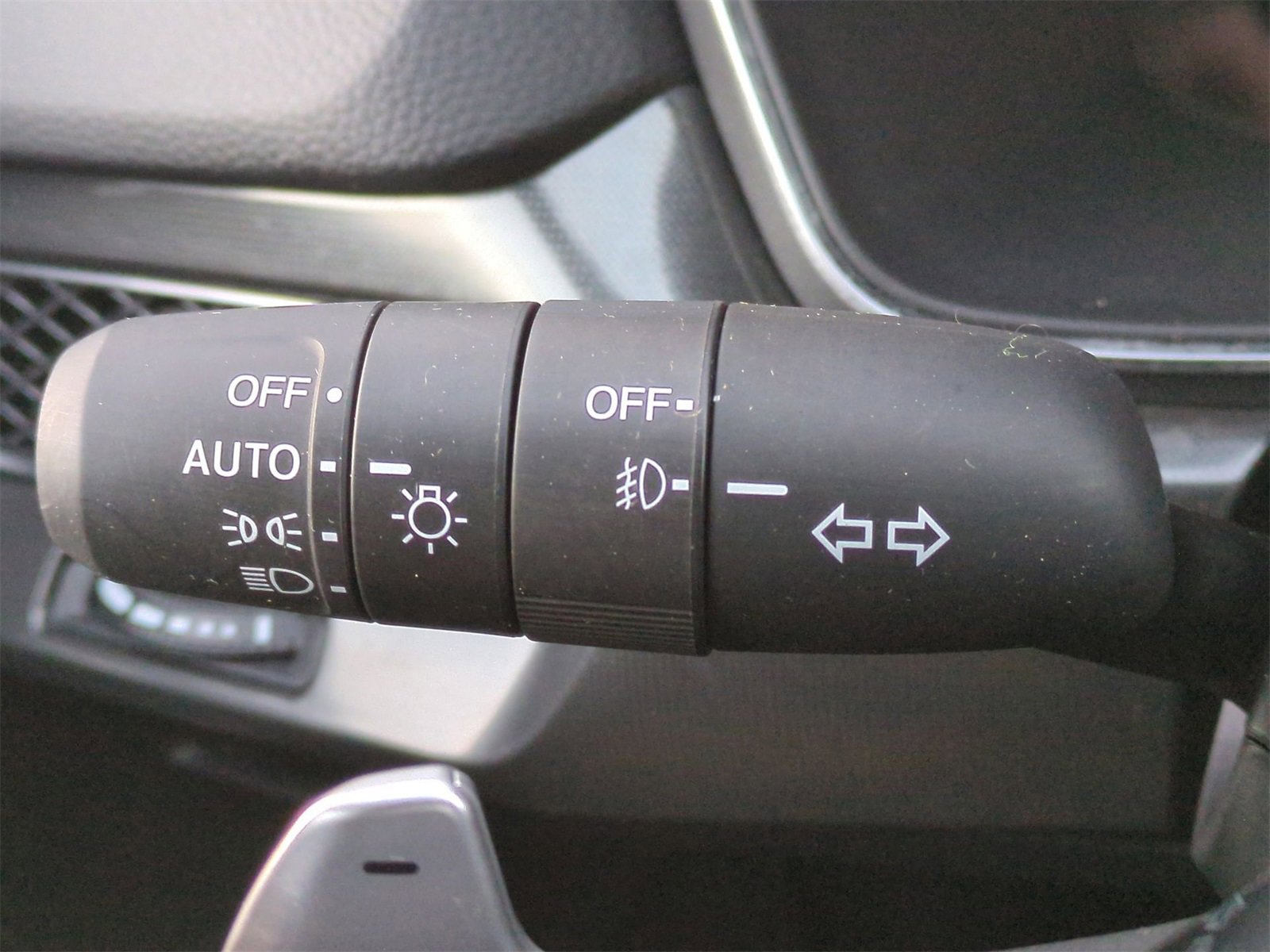 Thumbnail: 2023 Acura Integra - 28