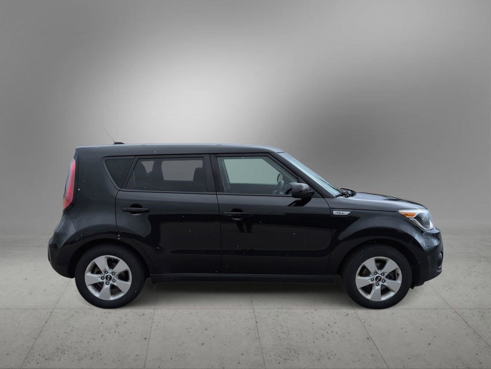 Thumbnail: 2018 Kia Soul - 9