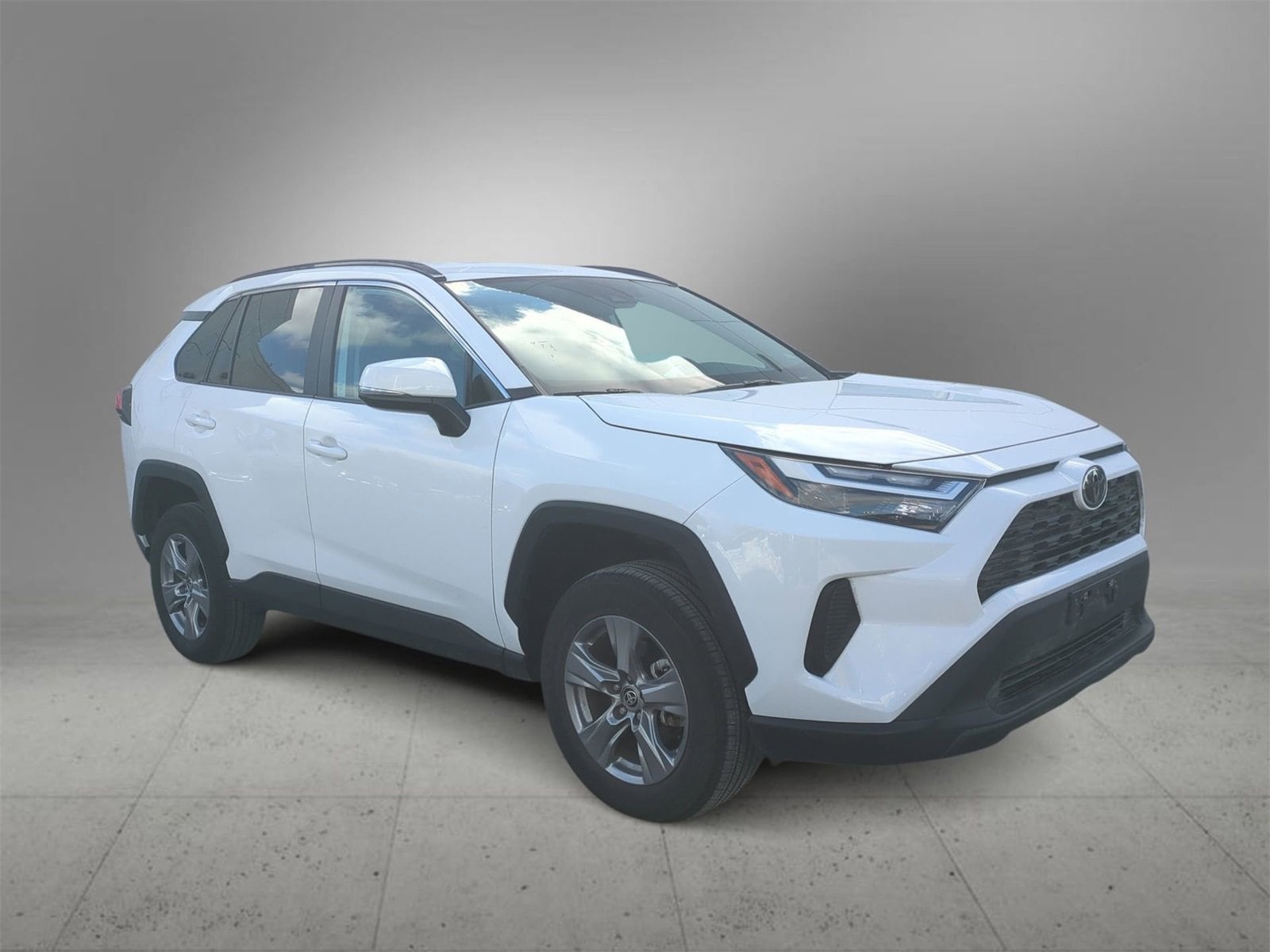 Thumbnail: 2025 Toyota RAV4 - 2