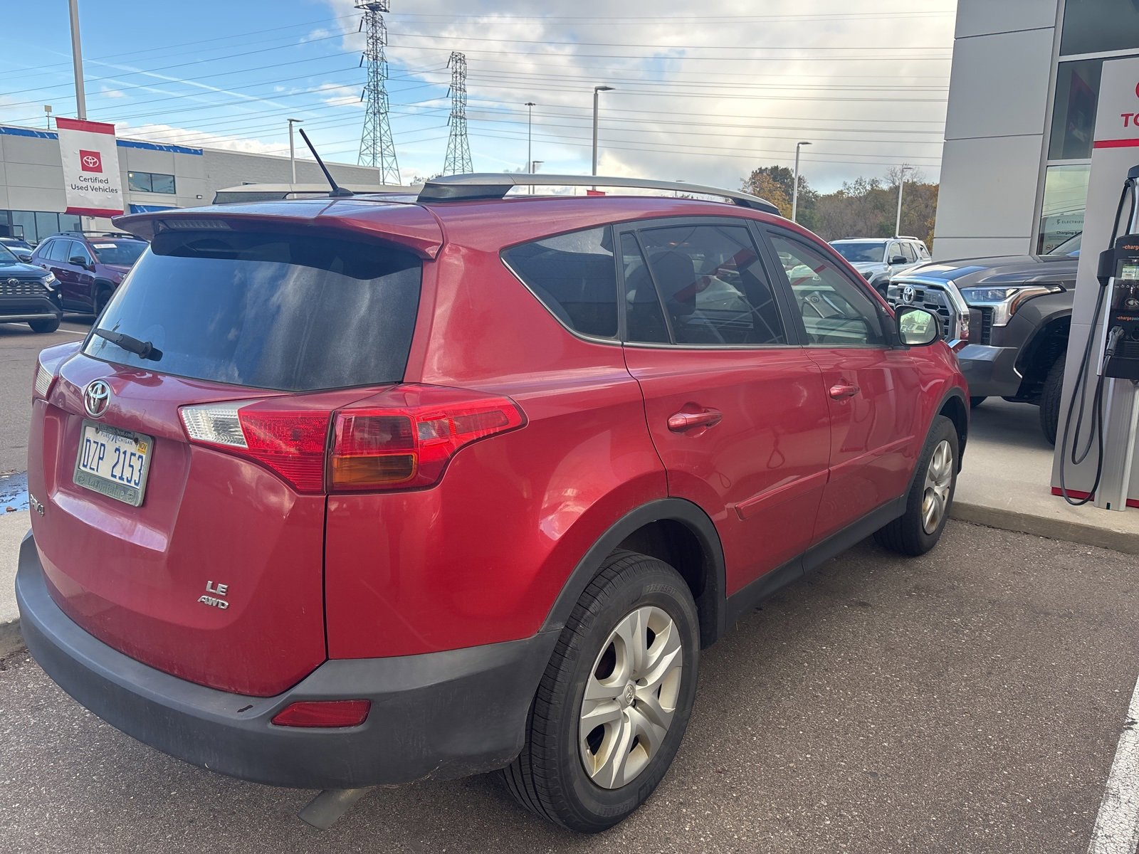 Thumbnail: 2015 Toyota RAV4 - 4