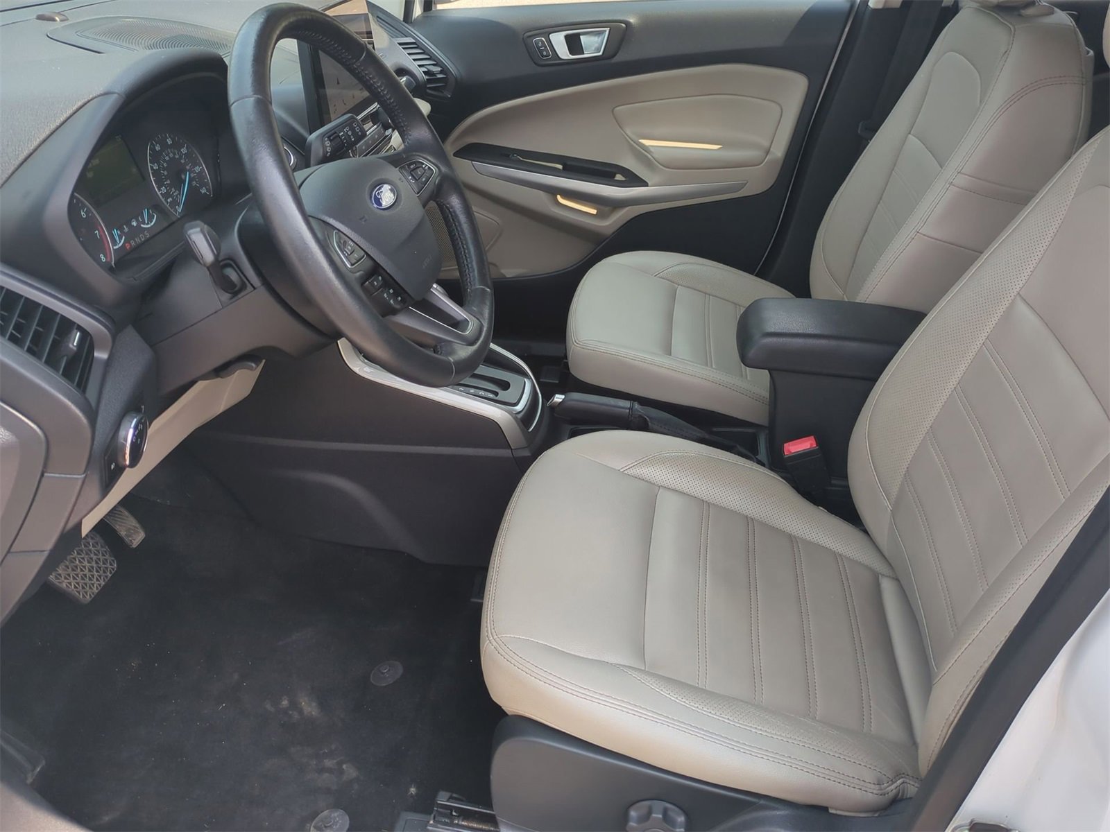 Thumbnail: 2018 Ford EcoSport - 17