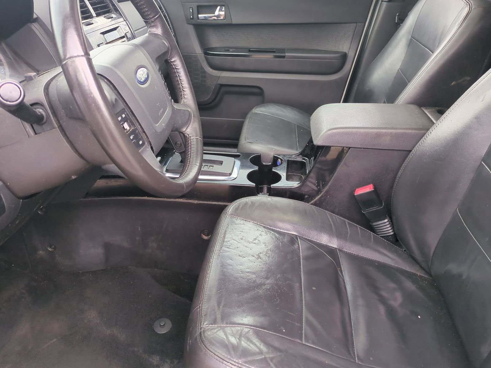 Thumbnail: 2012 Ford Escape - 16