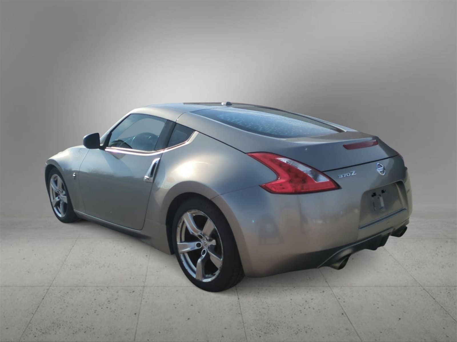 Thumbnail: 2009 Nissan Z - 6
