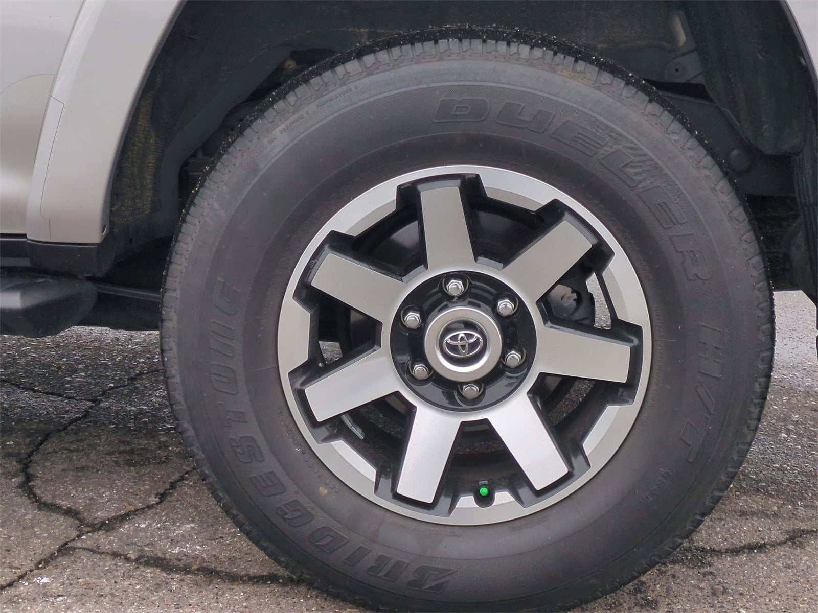 Thumbnail: 2022 Toyota 4Runner - 14