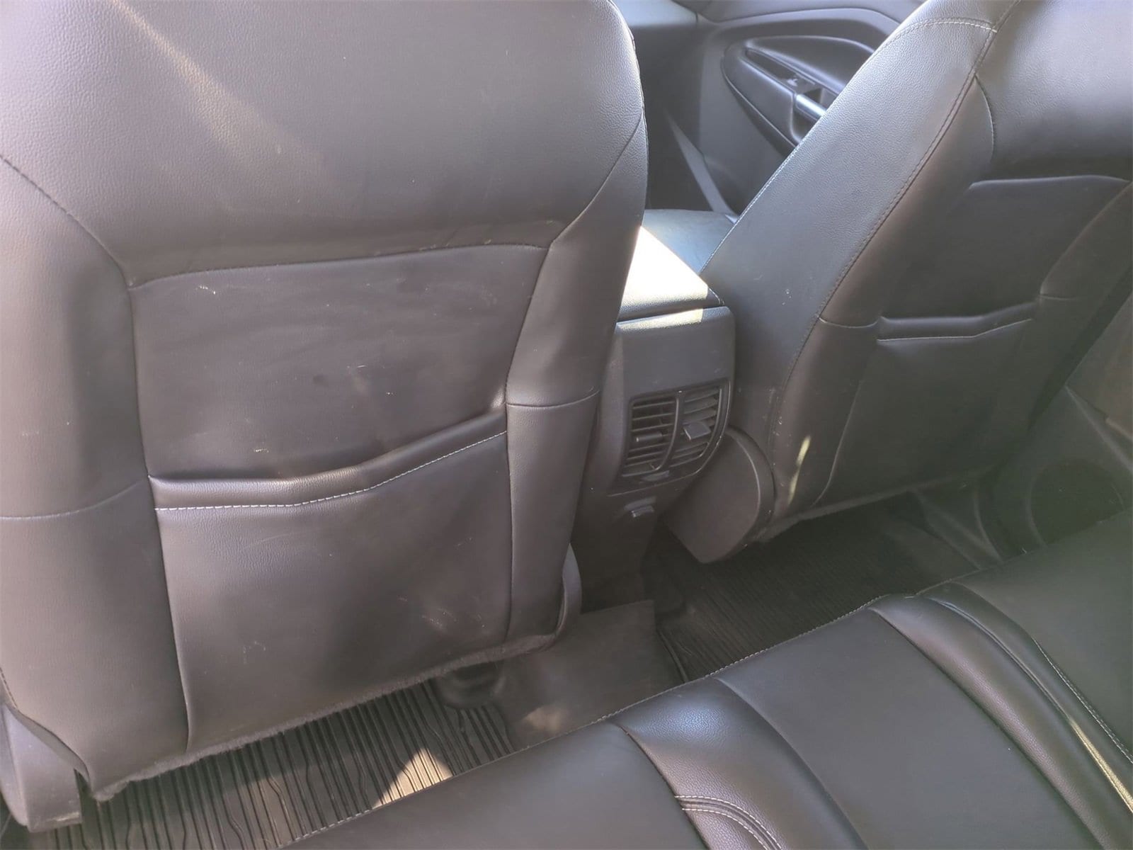 Thumbnail: 2018 Ford Escape - 18