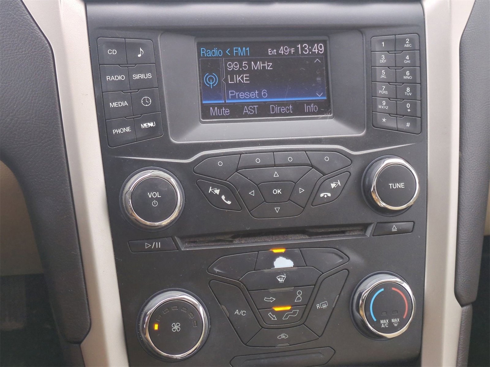 Thumbnail: 2013 Ford Fusion - 29