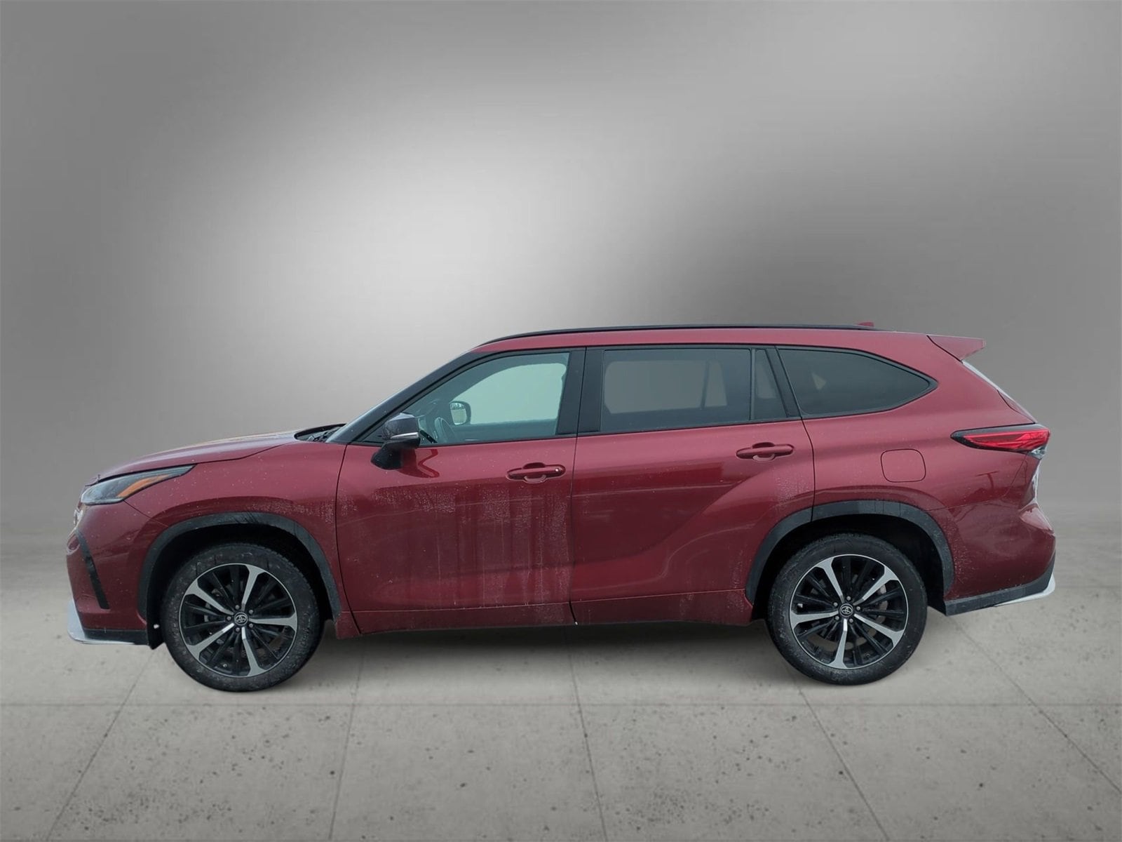 Thumbnail: 2021 Toyota Highlander - 5