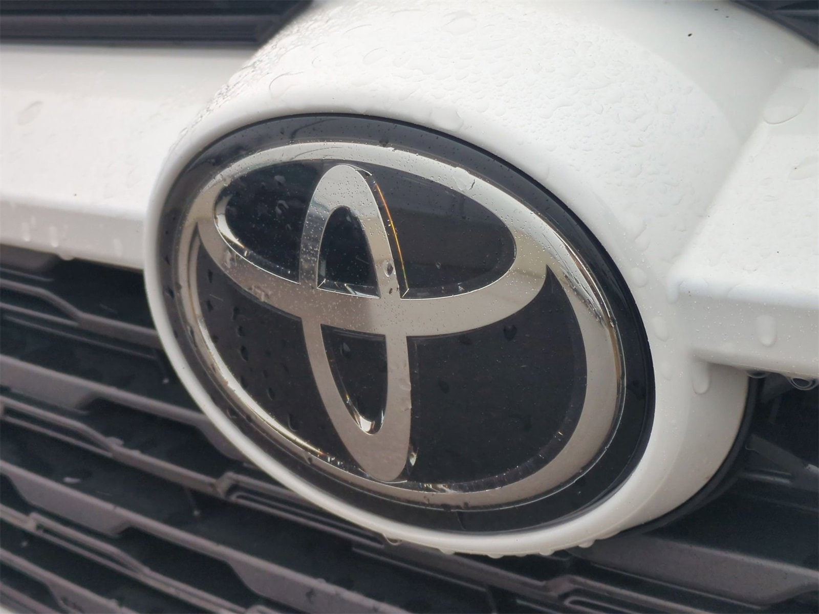 Thumbnail: 2023 Toyota RAV4 - 12