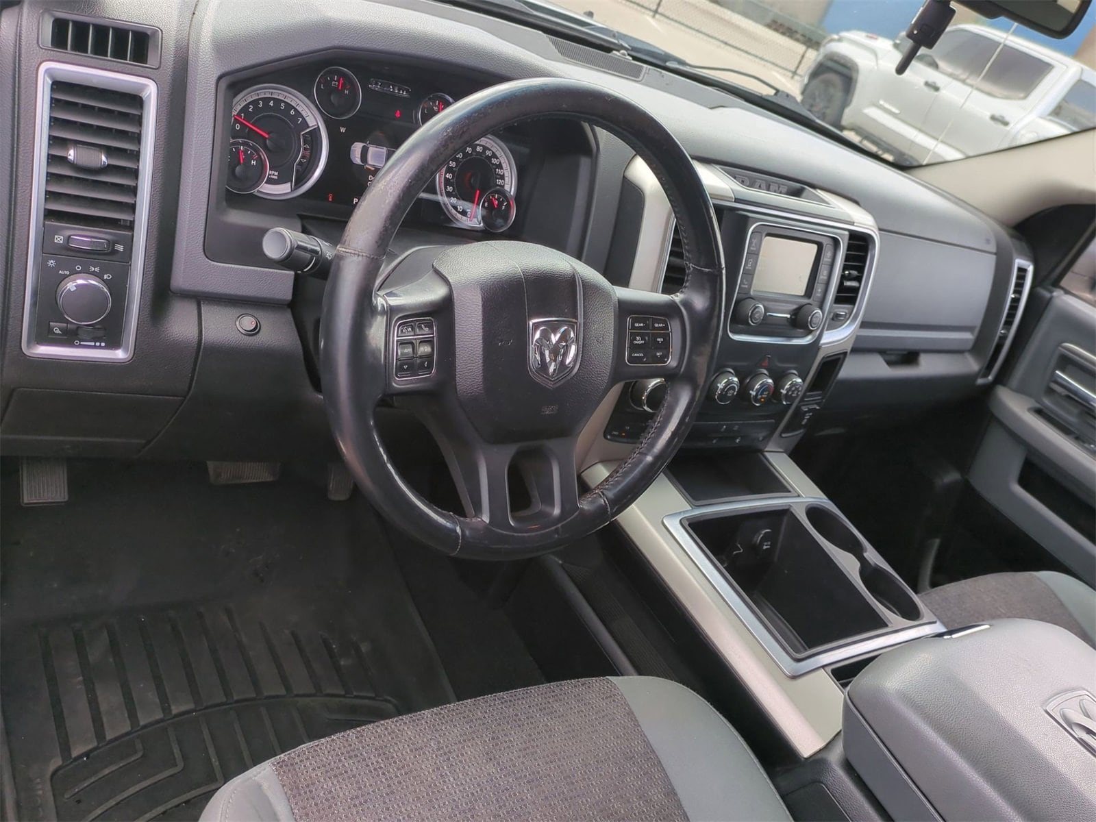Thumbnail: 2014 RAM 1500 - 10
