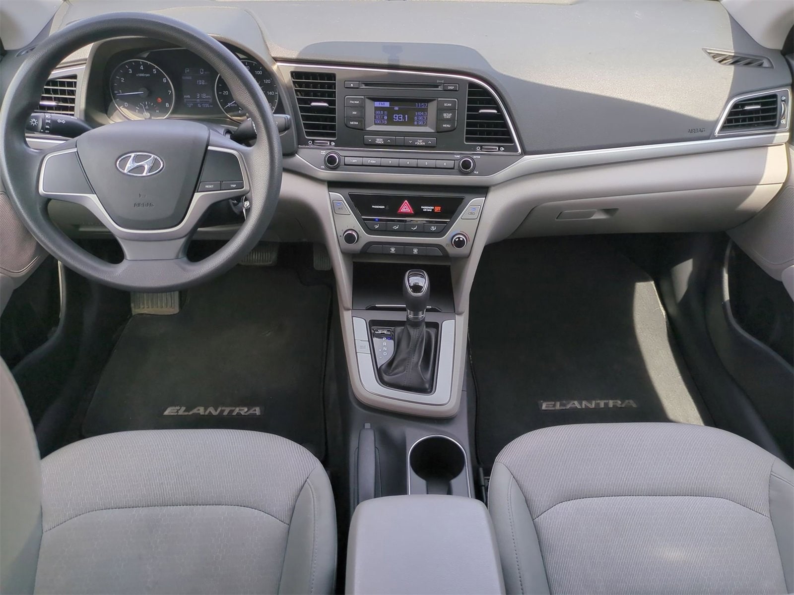 2017 Hyundai Elantra SE 15