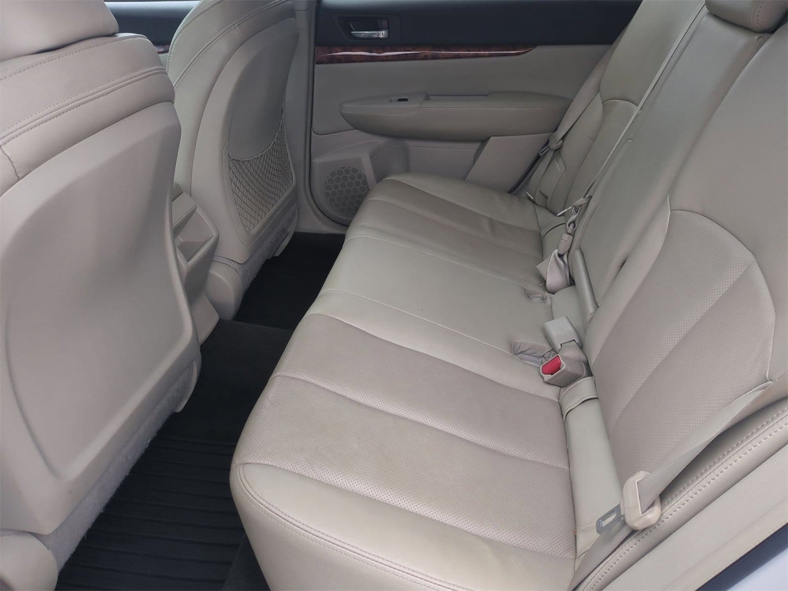 Thumbnail: 2012 Subaru Outback - 20