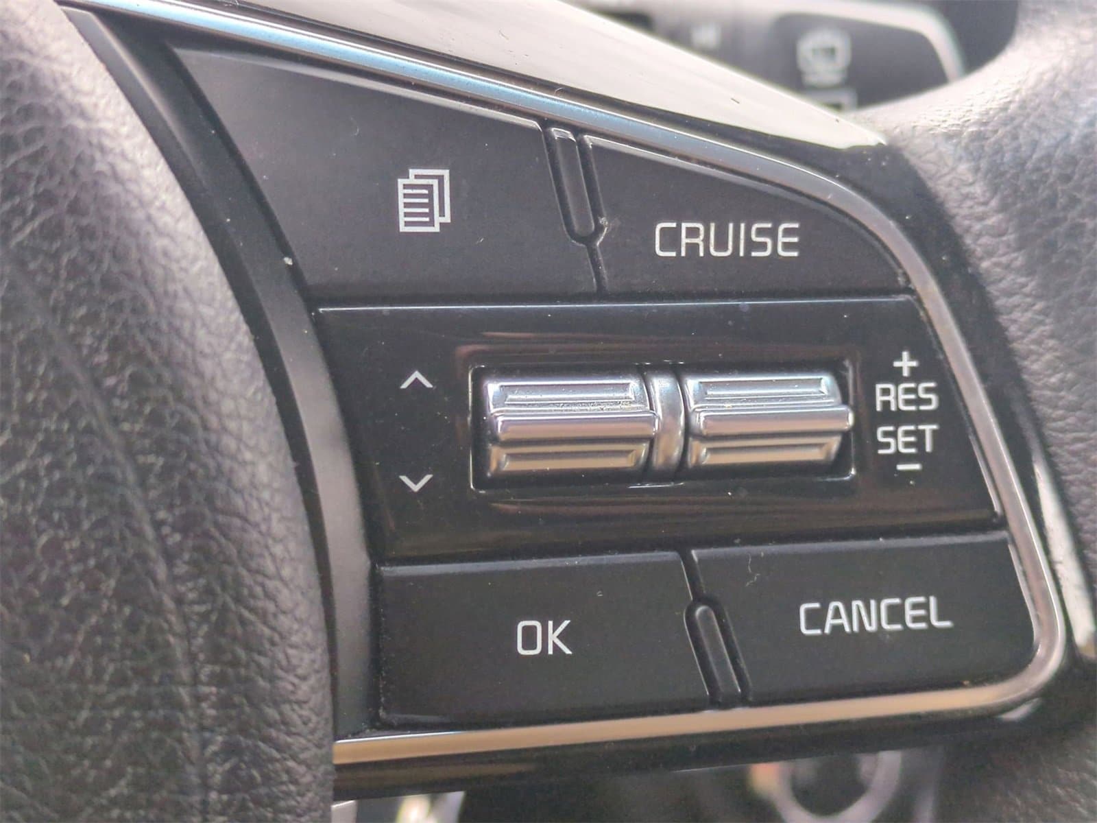 Thumbnail: 2021 Kia Sportage - 24