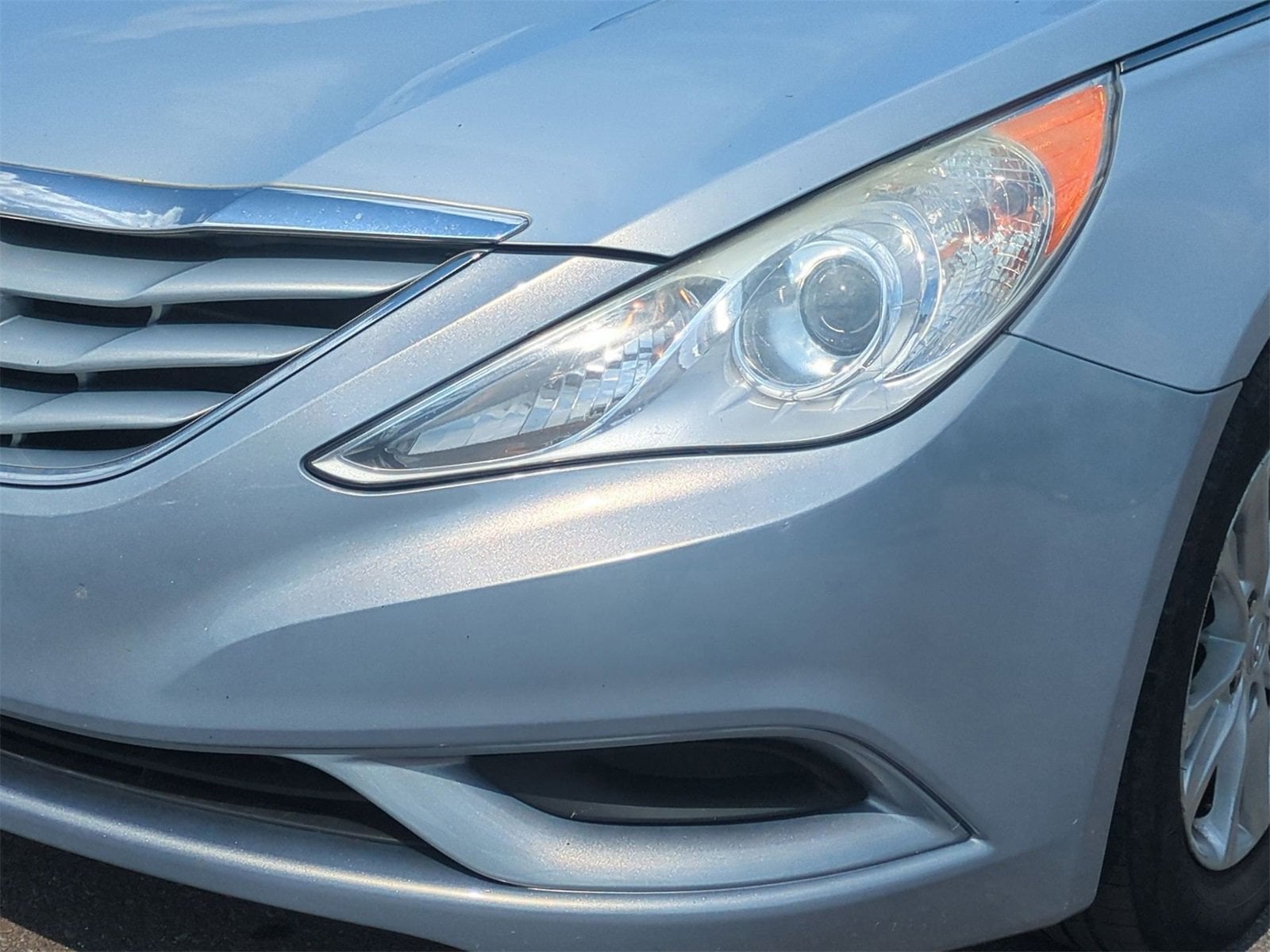 Thumbnail: 2013 Hyundai Sonata - 11