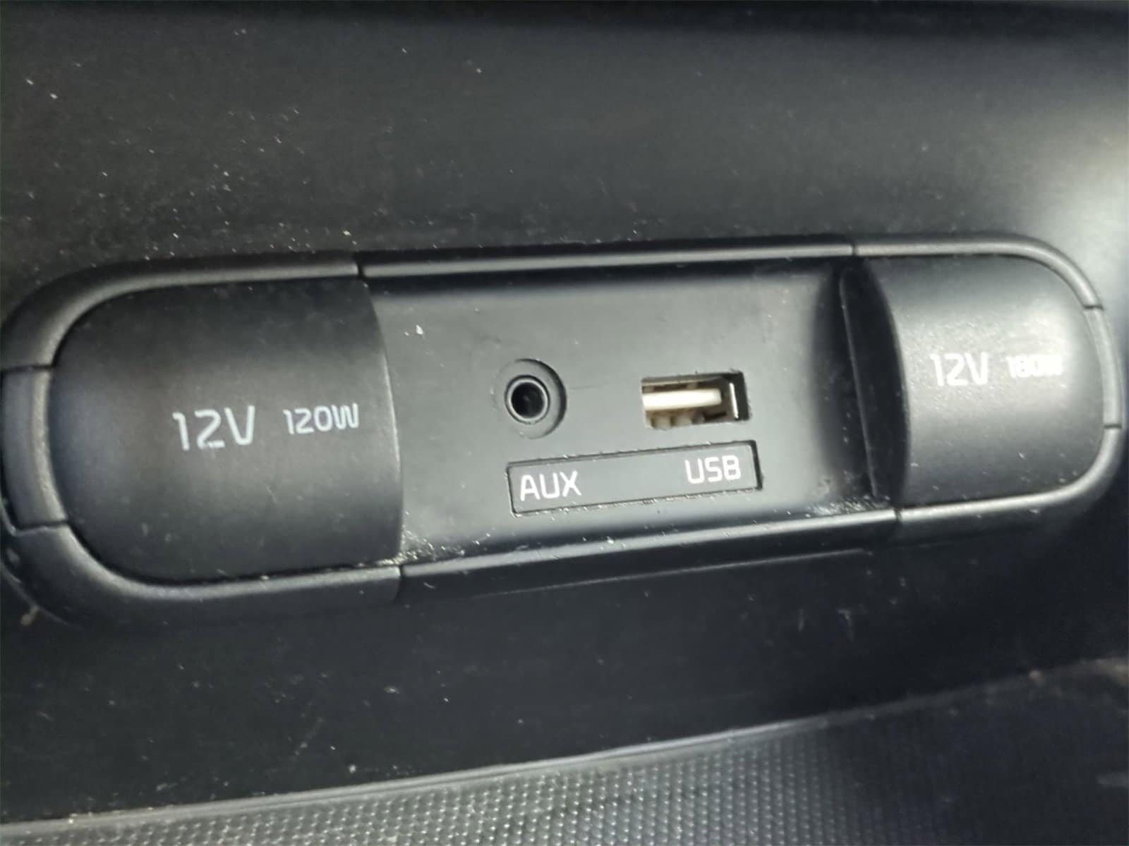 Thumbnail: 2016 Kia Soul - 28