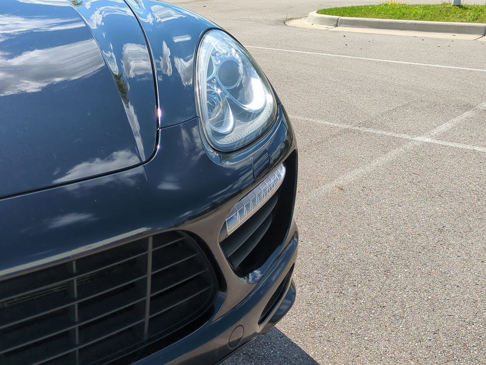 Thumbnail: 2014 Porsche Cayenne - 11