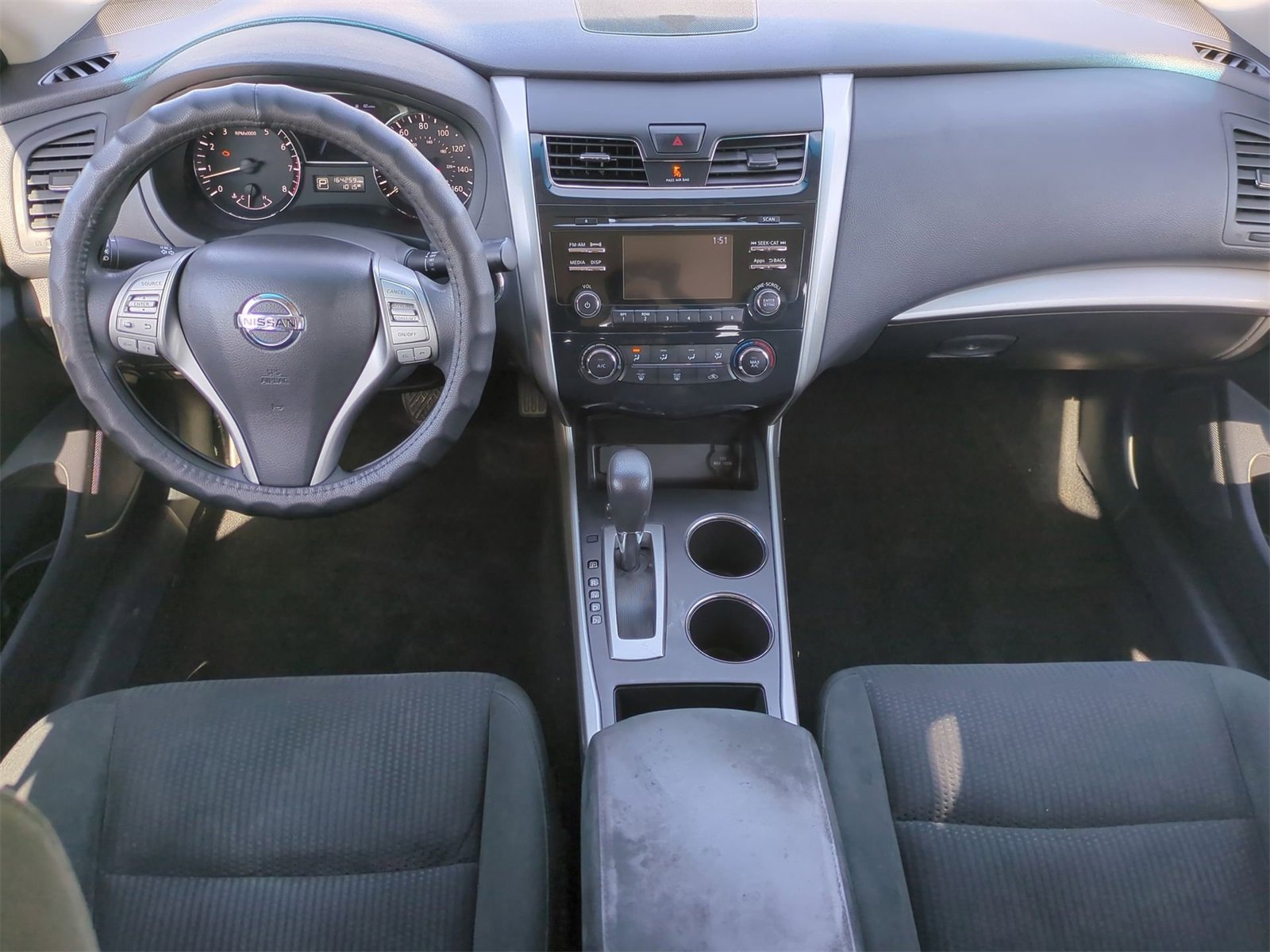 Thumbnail: 2015 Nissan Altima - 15