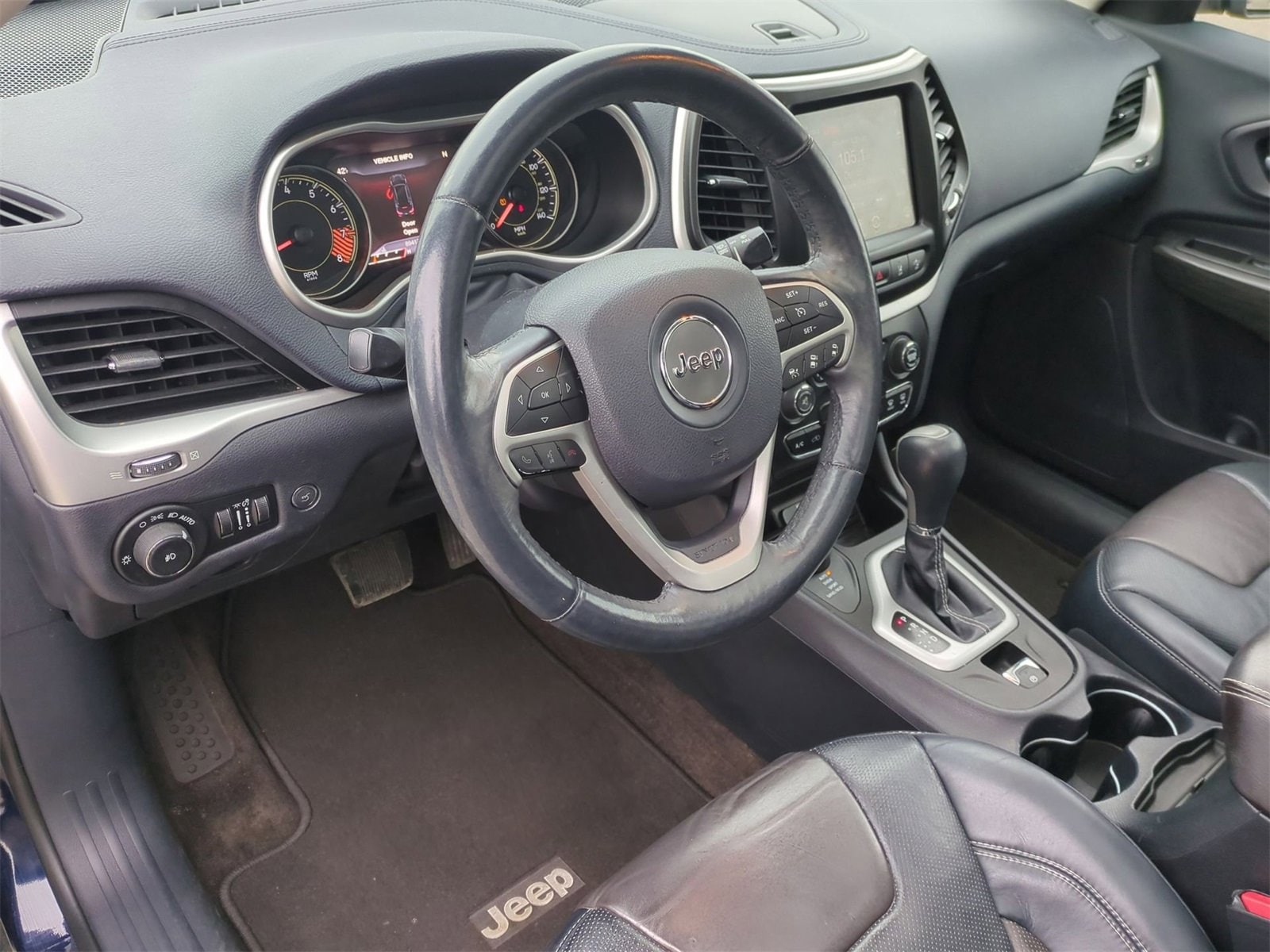 Thumbnail: 2014 Jeep Cherokee - 10