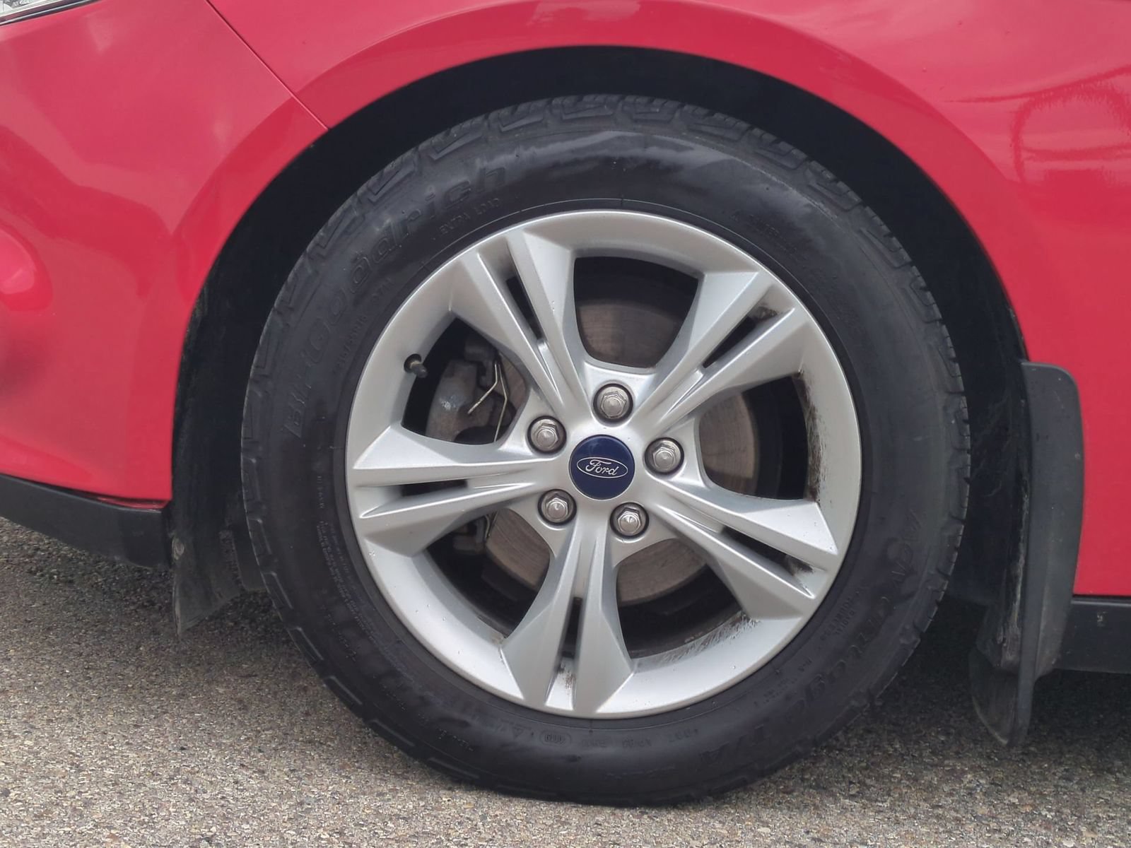 Thumbnail: 2014 Ford Focus - 14
