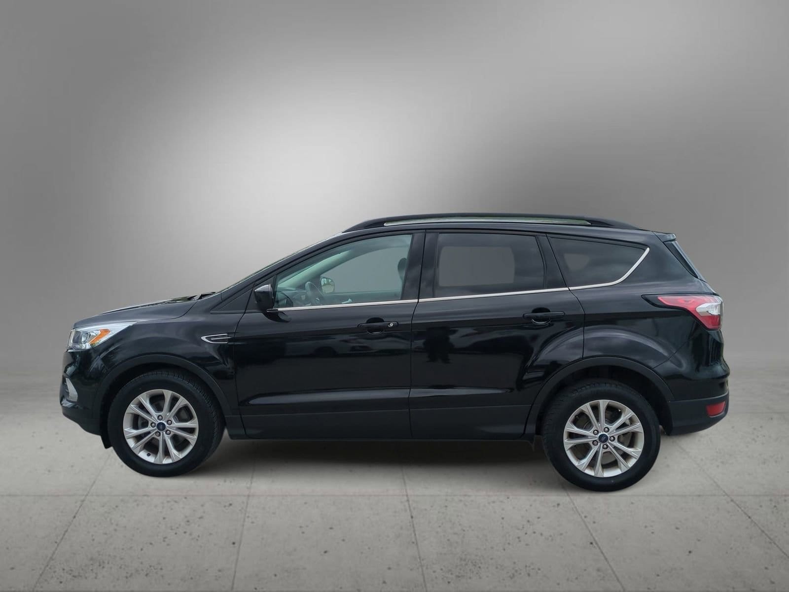 Thumbnail: 2018 Ford Escape - 5