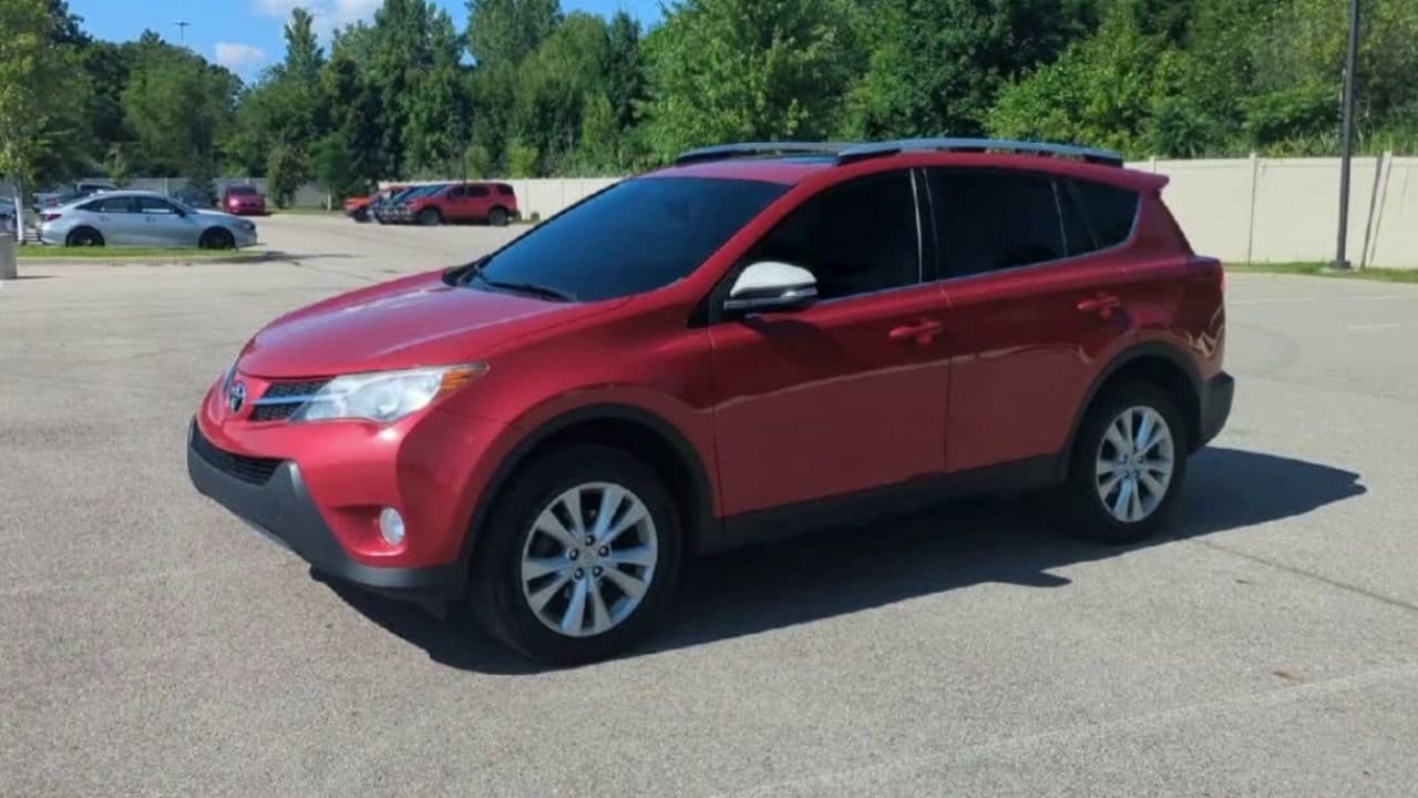 Thumbnail: 2014 Toyota RAV4 - 4