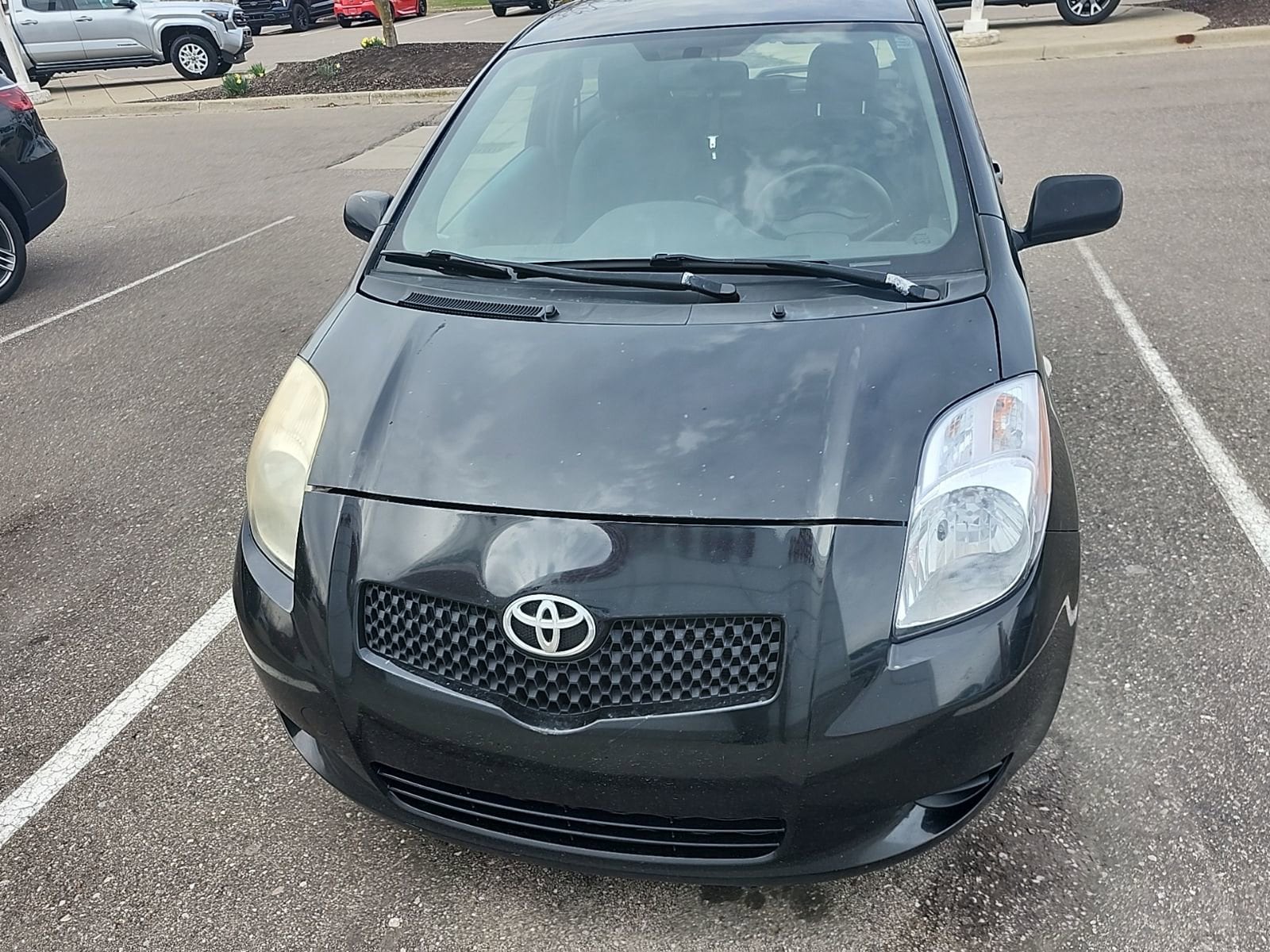Used 2007 Toyota Yaris Base with VIN JTDJT923875096089 for sale in Novi, MI